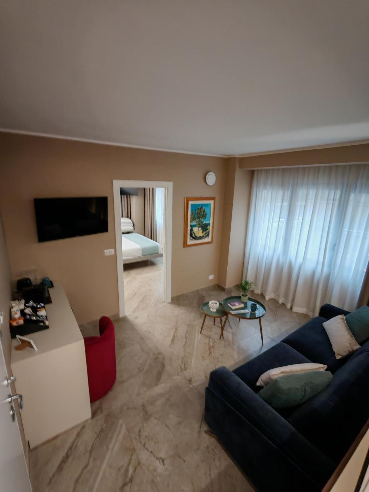Effe4 Lovely Room Бари Стая снимка